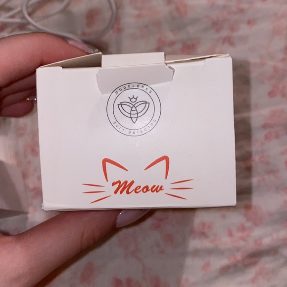 Modelones cat shaped nail LED/UV lamp - Picture 2 of 14